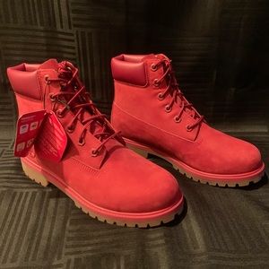 Boys size 7.  Women’s size 8. Timberland burgundy boots.